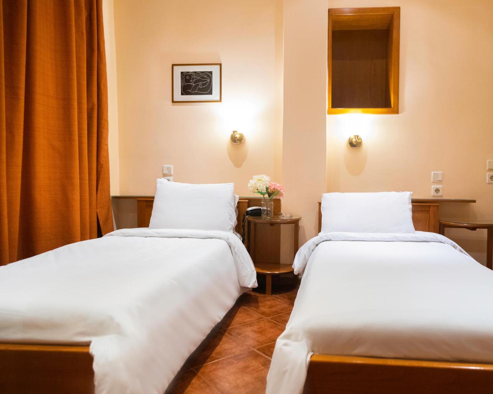 קארדיצה Hotel Avra מראה חיצוני תמונה