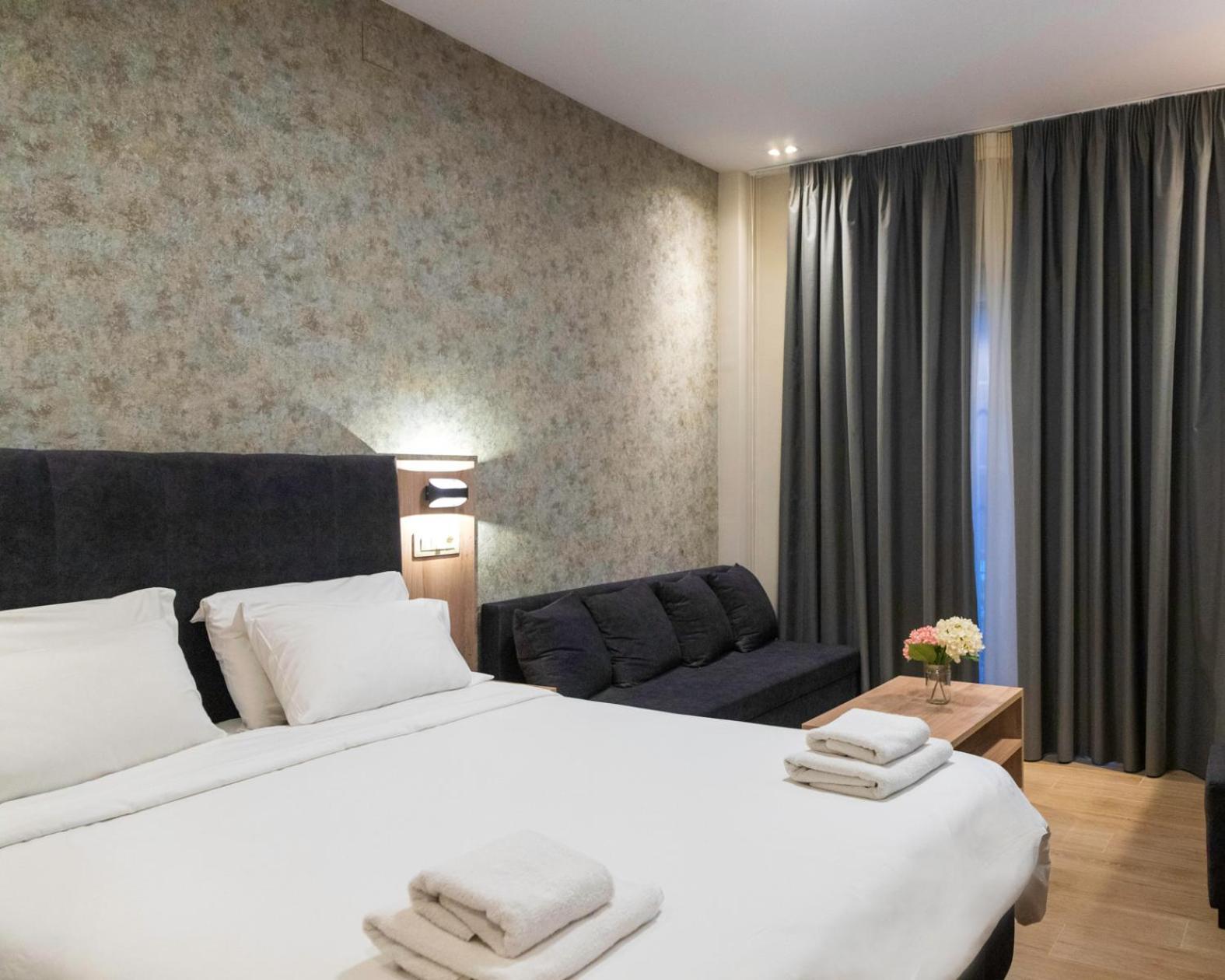 קארדיצה Hotel Avra מראה חיצוני תמונה