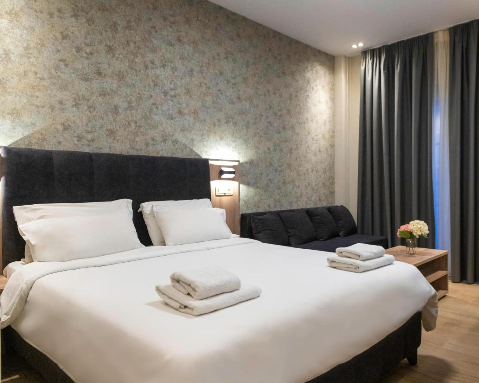 קארדיצה Hotel Avra מראה חיצוני תמונה